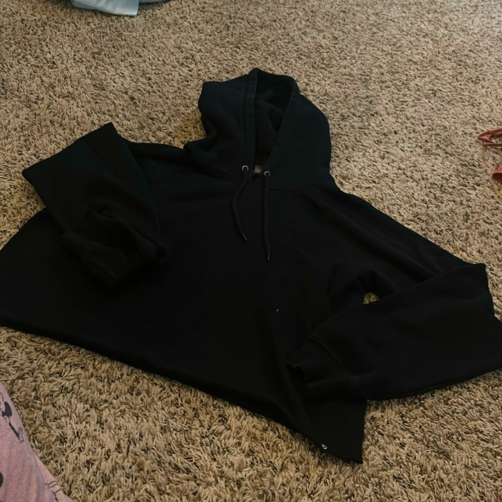 Girls volcom cropped black hoodie size 12